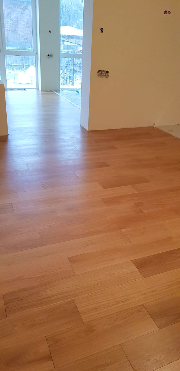 Инженерная доска Cora Natural Oak Classic select 1600-2400×155×16 фото в интерьере